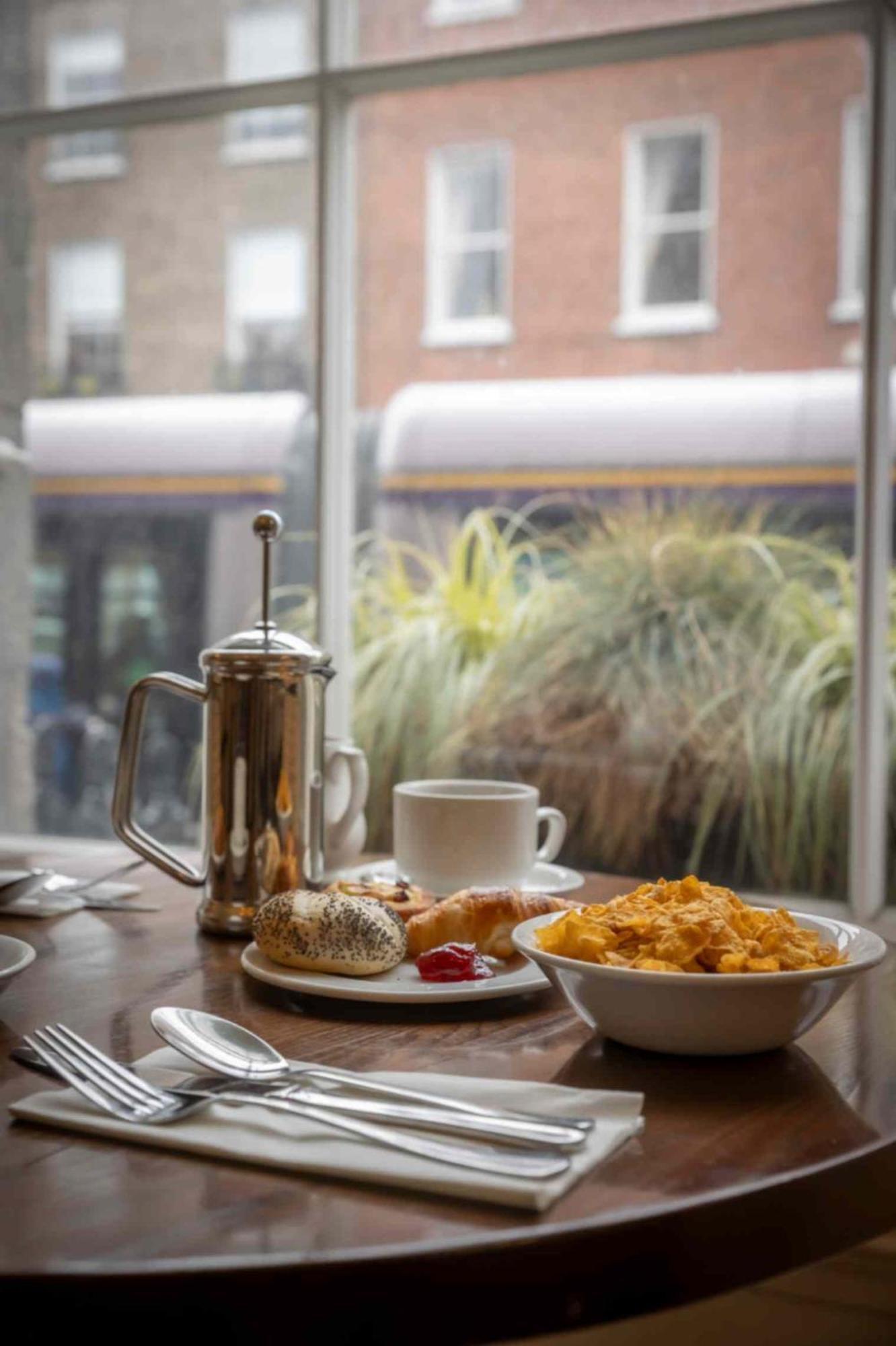Albany House Hotel Dublin Ngoại thất bức ảnh